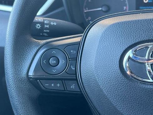Used 2023 Toyota Corolla LE image 28