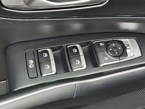 Certified 2023 Kia Sorento EX w/ Panoramic Sunroof Package image 14