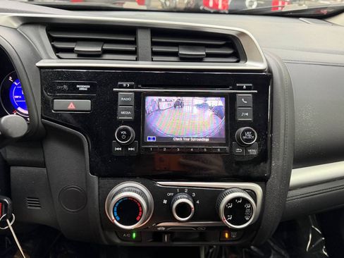 Used 2019 Honda Fit LX image 28