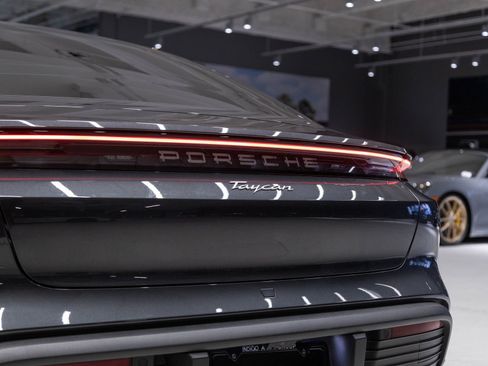 Certified 2025 Porsche Taycan image 32