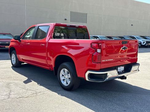 Used 2025 Chevrolet Silverado 1500 LT w/ Safety Package RWD image 4