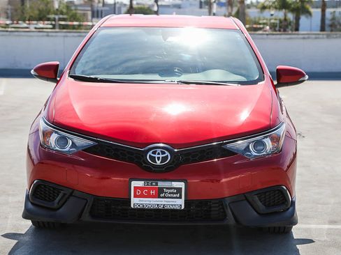 Certified 2018 Toyota Corolla iM w/ Carpet Mat Package (TMS) image 3