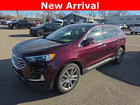 Used 2024 Ford Edge Titanium image 1