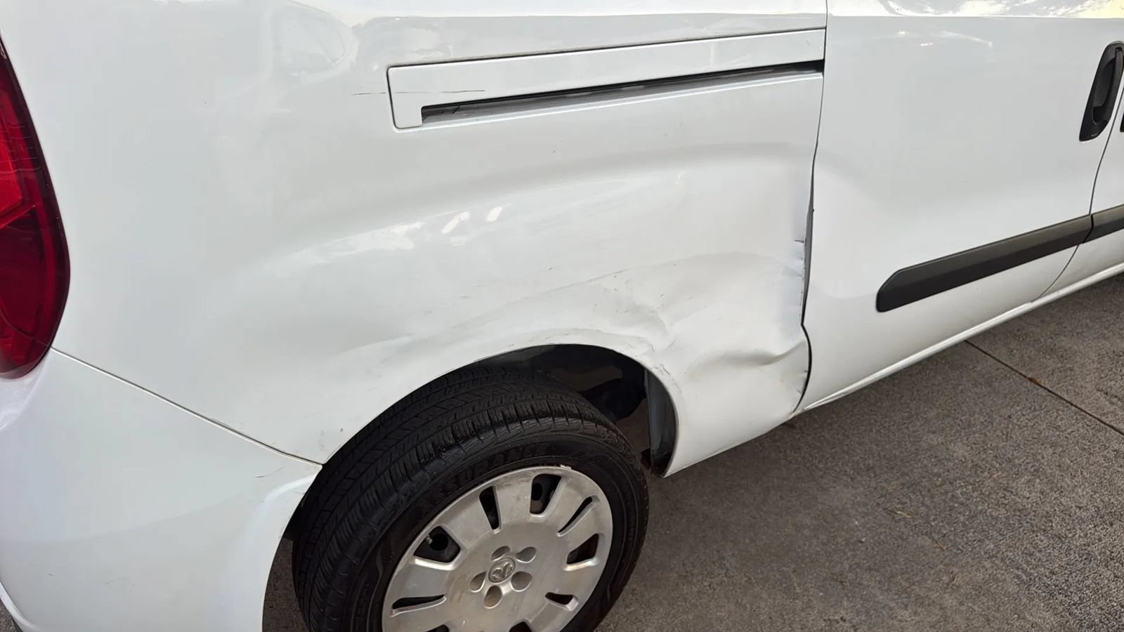 Used 2019 RAM ProMaster City Tradesman SLT FWD image 19