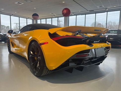 Used 2019 McLaren 720S Performance image 6