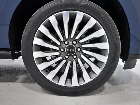 Used 2020 Lincoln Navigator Reserve w/ Luxury Package AWD/4WD image 43