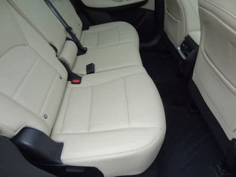 Used 2020 INFINITI QX50 Luxe w/ Navigation Package image 12