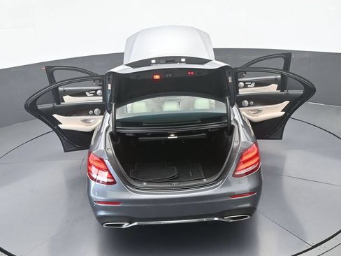 Used 2019 Mercedes-Benz E 300 image 70