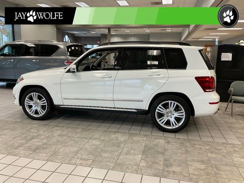 Used 2014 Mercedes-Benz GLK 350 4MATIC image 4