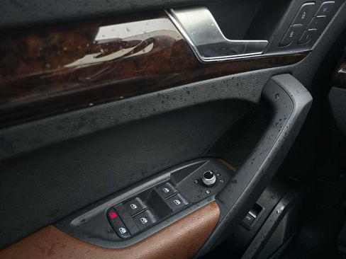 Used 2018 Audi Q5 2.0T Premium Plus w/ Premium Plus Package image 23