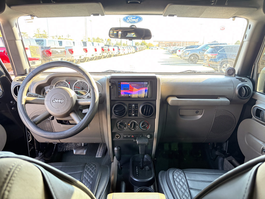 Used 2008 Jeep Wrangler Unlimited Rubicon w/ PWR Convenience Group AWD/4WD image 18