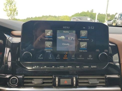 Certified 2023 Nissan Pathfinder Platinum AWD/4WD image 36