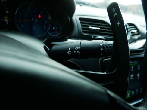 Used 2018 Maserati GranTurismo MC image 16