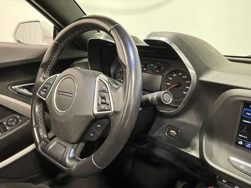 Used 2019 Chevrolet Camaro LT RWD image 61