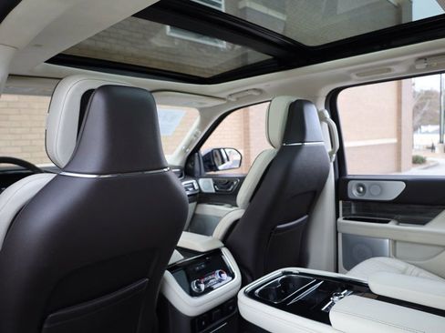 Used 2020 Lincoln Navigator Black Label image 19