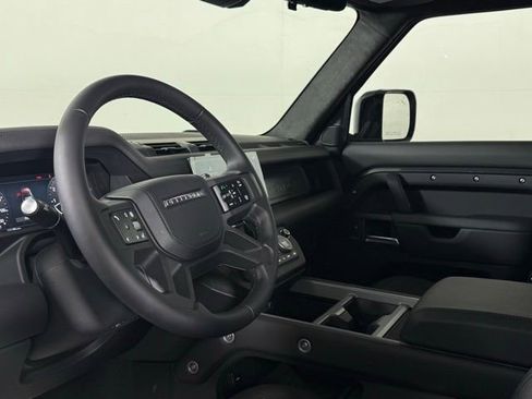 New 2025 Land Rover Defender 110 X image 5