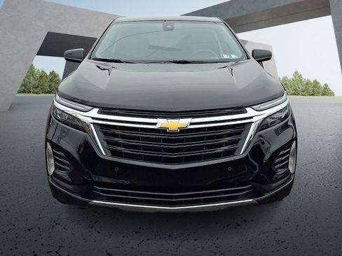 Used 2024 Chevrolet Equinox LT w/ LPO, Floor Liner Package AWD/4WD image 2