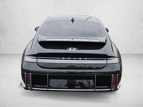 Used 2023 Hyundai Ioniq 6 Limited image 7