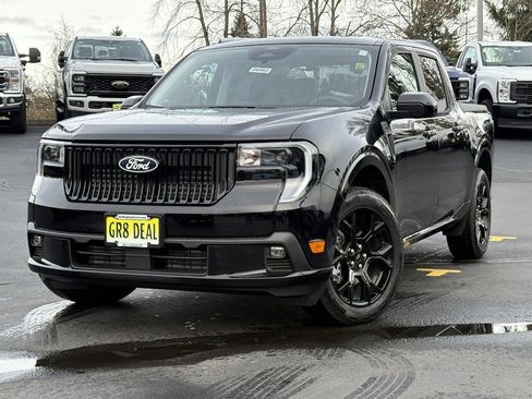 New 2026 Ford Maverick Lobo AWD/4WD image 1