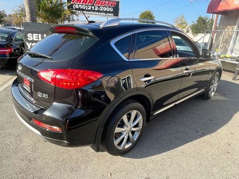 Used 2016 INFINITI QX50 2WD w/ Premium Plus Package image 9