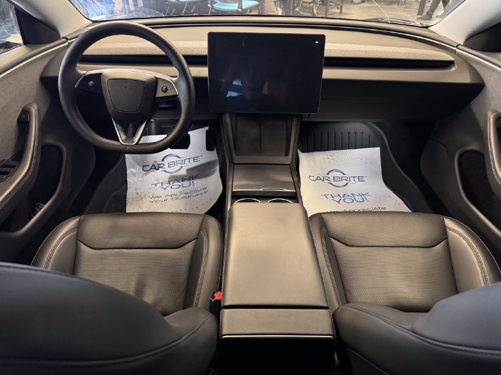 Used 2025 Tesla Model 3 Long Range RWD image 9