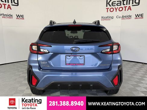 Used 2024 Subaru Crosstrek 2.0i Premium AWD/4WD image 6