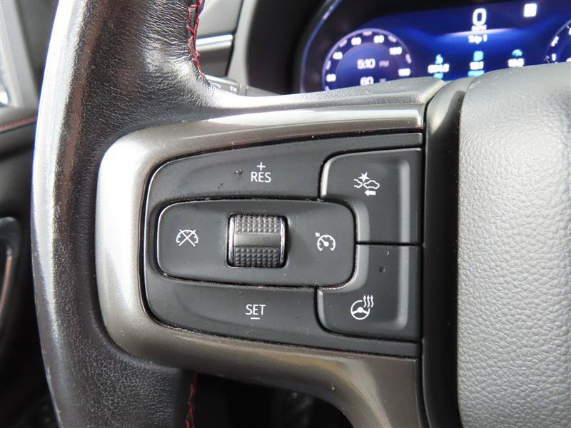 Used 2022 Chevrolet Suburban RST w/ Luxury Package RWD image 24