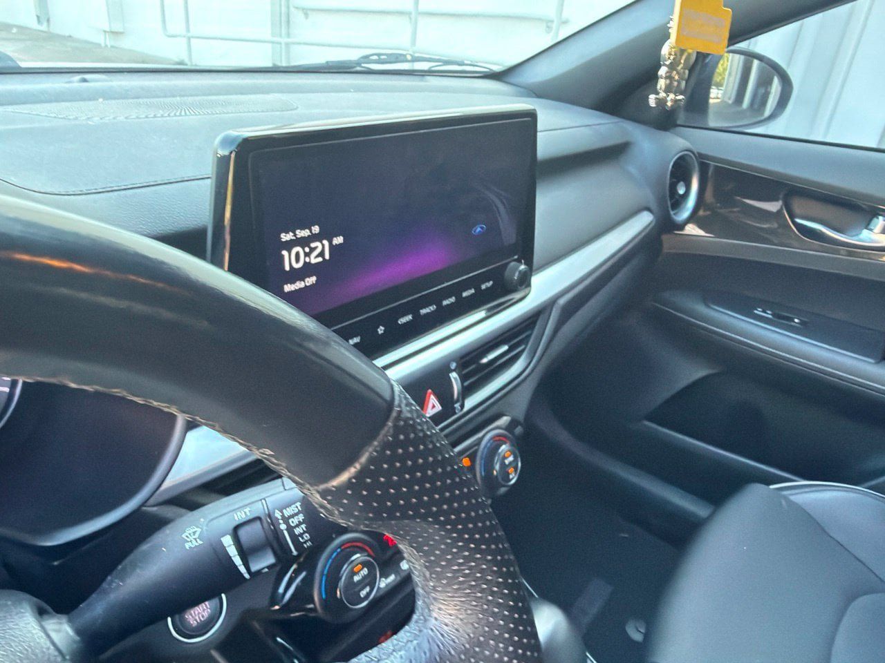 Used 2023 Kia Forte GT-Line FWD image 11