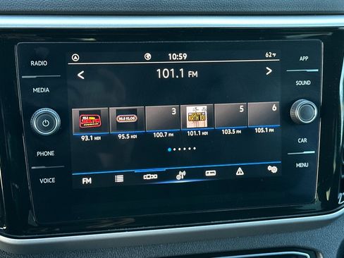 Certified 2022 Volkswagen Atlas Cross Sport SE image 19