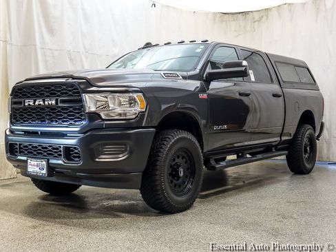 Used 2022 RAM 2500 Tradesman AWD/4WD image 2