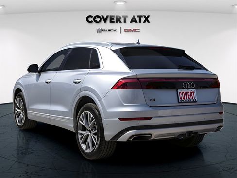 Used 2024 Audi Q8 Prestige image 6