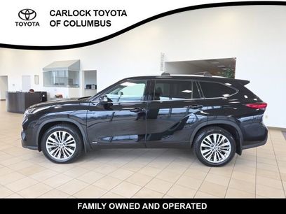 Used 2023 Toyota Highlander Platinum