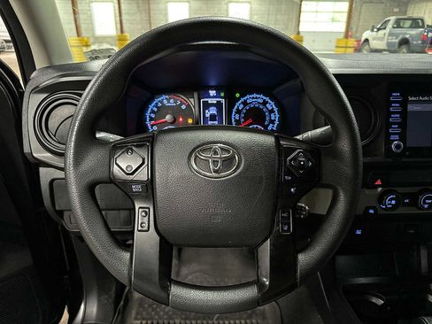 Used 2021 Toyota Tacoma SR image 18