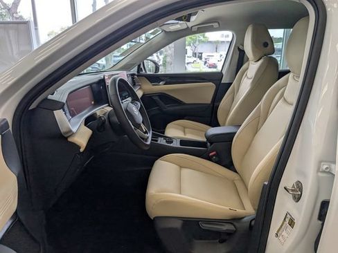 New 2026 Volkswagen Tiguan S FWD image 9