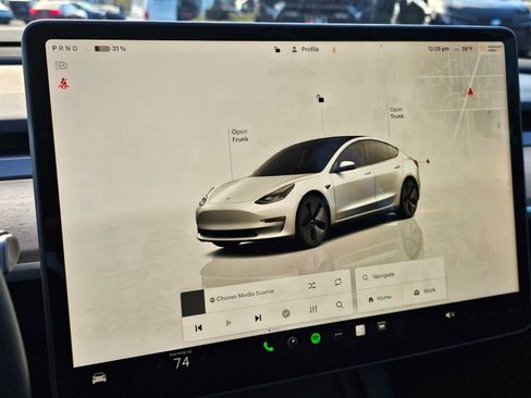 Used 2022 Tesla Model 3 Long Range image 26