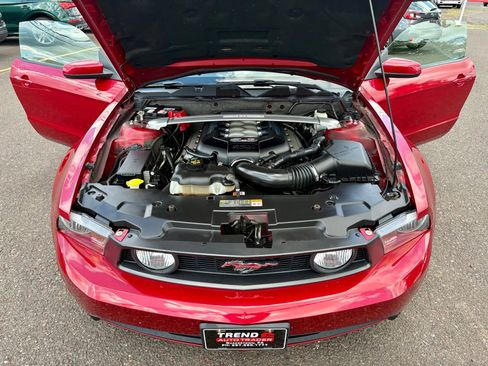 Used 2012 Ford Mustang GT Premium image 10