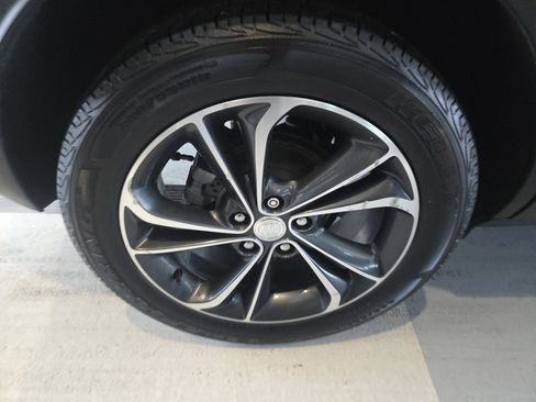 Used 2021 Buick Encore GX Select image 11