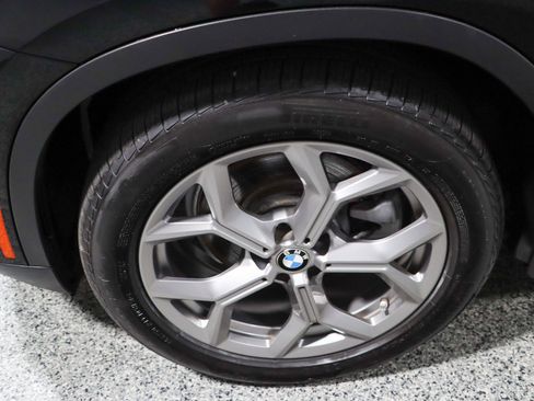 Used 2023 BMW X3 xDrive30i w/ Premium Package AWD/4WD image 11