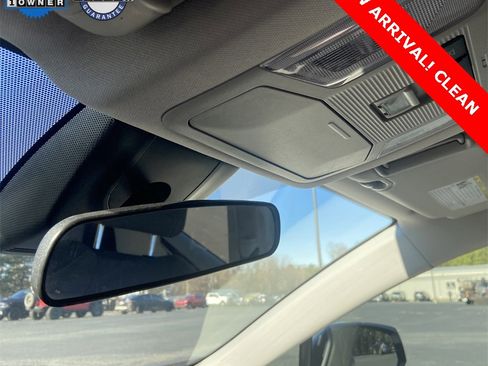 Used 2024 Toyota RAV4 XLE image 21