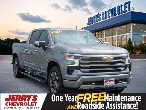 Used 2023 Chevrolet Silverado 1500 High Country w/ Z71 Off-Road Package AWD/4WD image 1