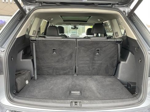 Used 2019 Volkswagen Atlas SEL Premium image 32