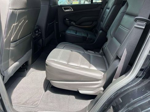 Used 2019 GMC Yukon Denali w/ Denali Ultimate Package AWD/4WD image 17