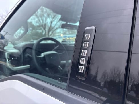 New 2026 Ford F250 XLT w/ XLT Premium Package image 19