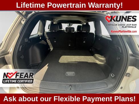 Used 2024 Jeep Grand Cherokee Altitude AWD/4WD image 45