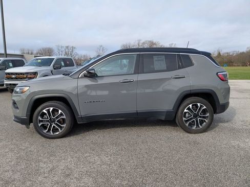 Used 2023 Jeep Compass Limited image 18