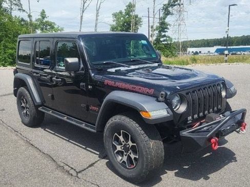 Used 2021 Jeep Wrangler Unlimited Rubicon w/ LED Lighting Group AWD/4WD image 3