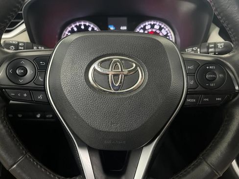 Used 2022 Toyota RAV4 XLE Premium AWD/4WD image 60