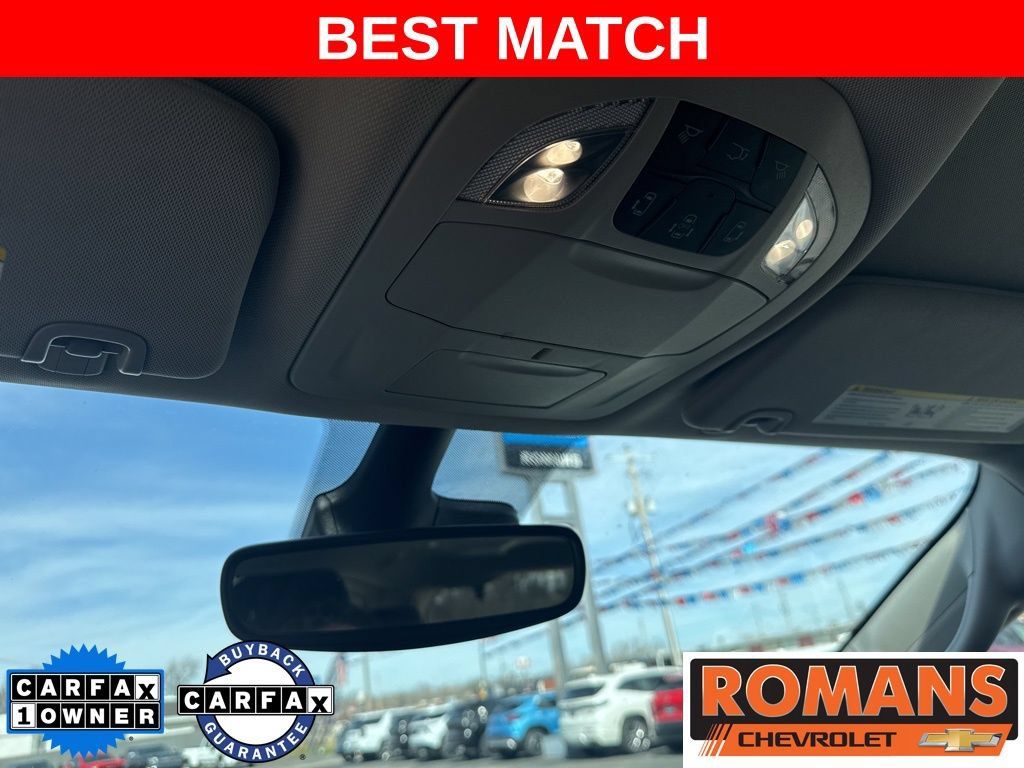 Used 2024 Chrysler Pacifica Touring-L FWD image 19