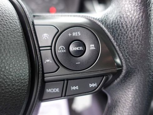 Certified 2023 Toyota Corolla LE image 18