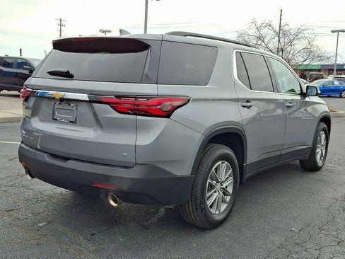 Certified 2023 Chevrolet Traverse LT image 6